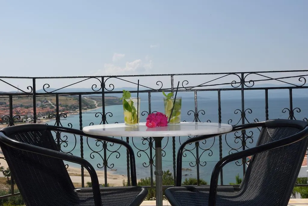 Lazaridis Luxury Studios & Apartments Nea Roda