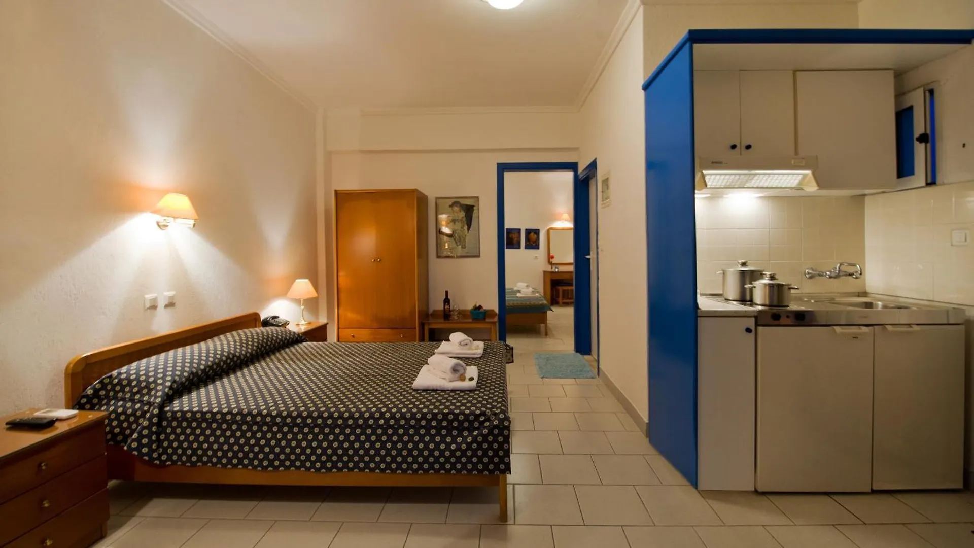 Lazaridis Luxury Studios & Apartments Nea Roda