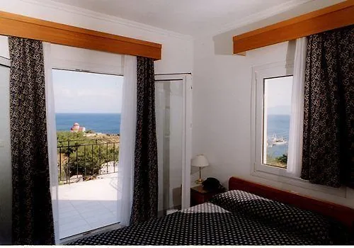 Lazaridis Luxury Studios & Apartments Nea Roda